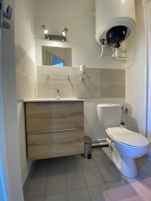 Ravissant T3 En Duplex Proche Mer La Londe-les-Maures Exterior foto